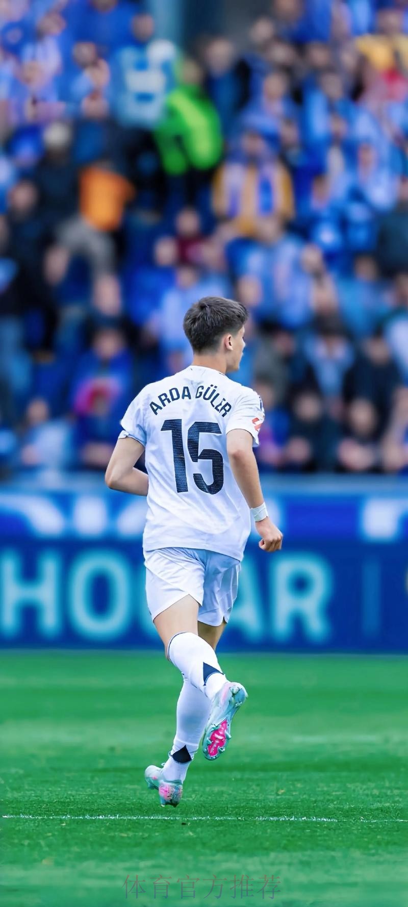 阿斯:皇马希望阿拉巴今夏离队 高薪和伤病成阻碍 阿斯:皇马希望阿拉巴今夏离队 高薪和伤病成阻碍